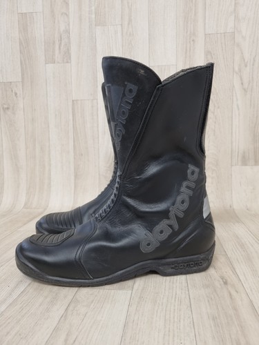 Daytona flash motorcycle - flash, boots