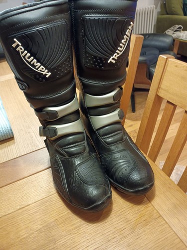 Genuine triumph adventure - triumph,