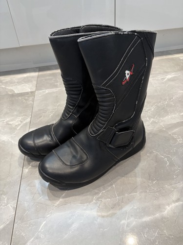 Akito leather motorcycle boots